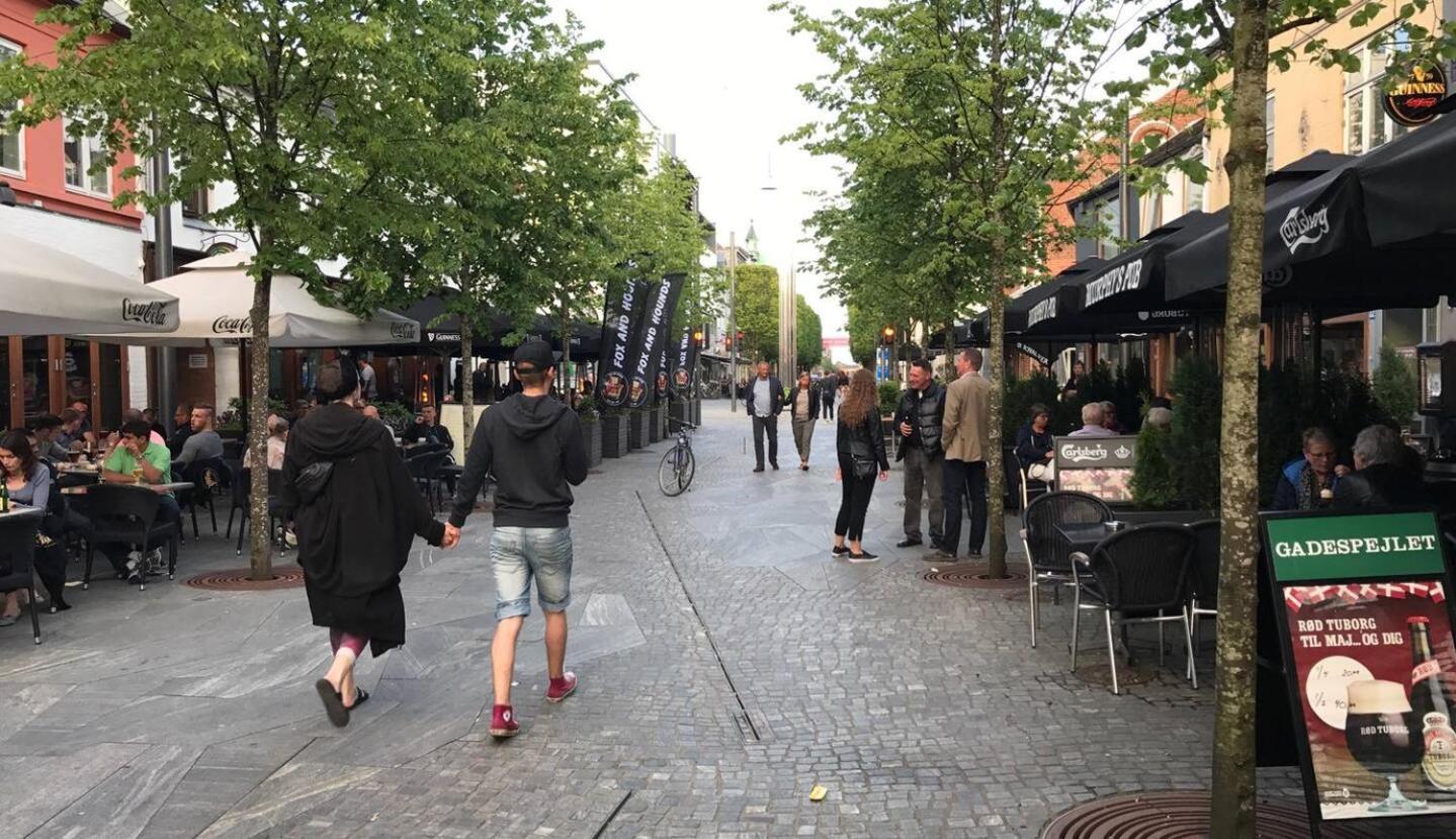 Taet Pa Centrum & Mch/Boxen - Huset Nr. 11 Herning Kültér fotó