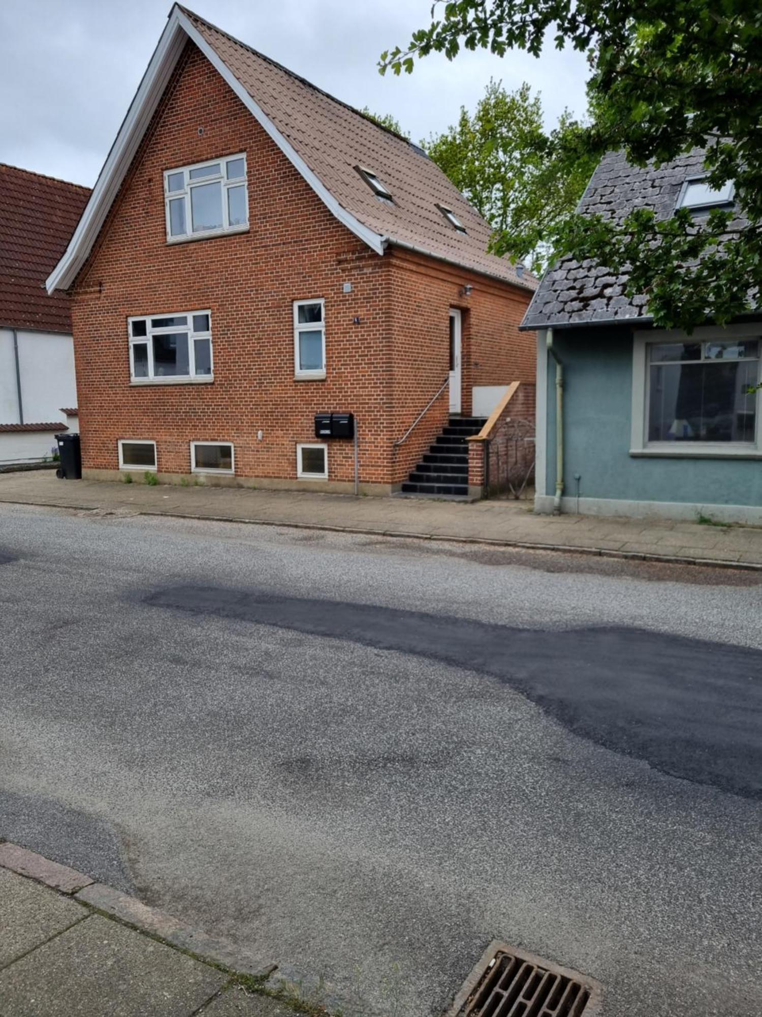 Taet Pa Centrum & Mch/Boxen - Huset Nr. 11 Herning Kültér fotó